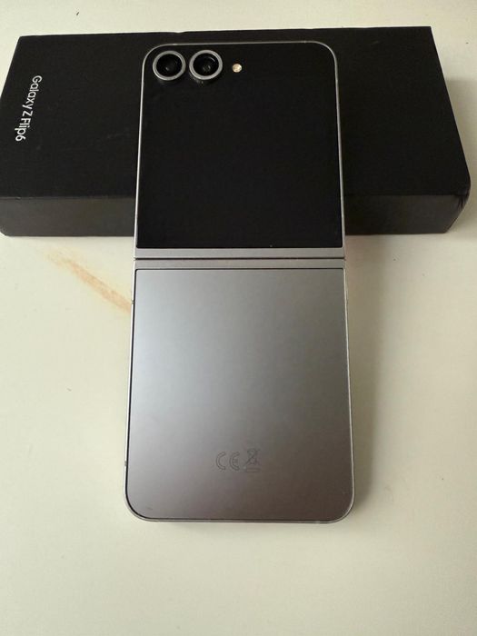 Samsung Zflip 6 Silver
