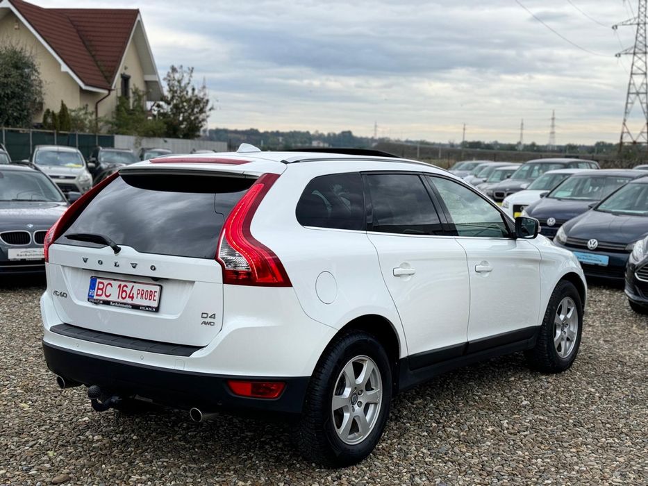 Volvo XC60 2.4D 4X4 2012 Summum Trapa Carlig Rate Garantie Buy-Back