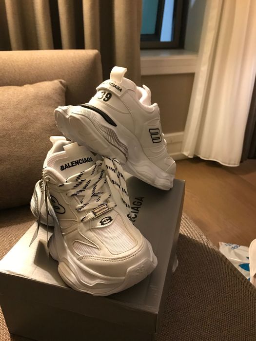 Шикозни маратонки Balenciaga
