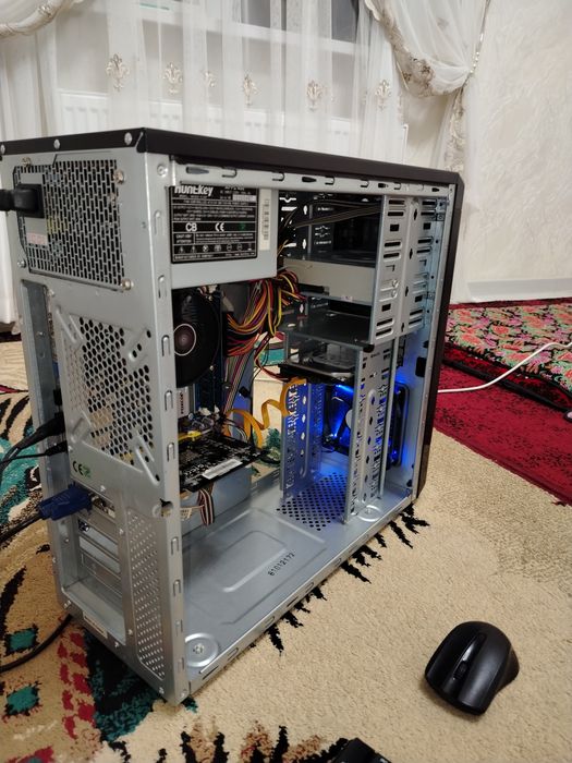 Продаётся системный блок.