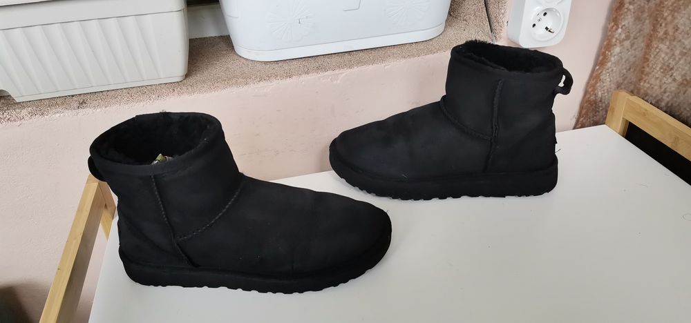 Ботуши UGG 39 н. Оригинални!!!
