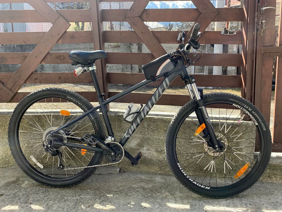 Bicicleta Specialized ( Aluniniu Mountain Bike )