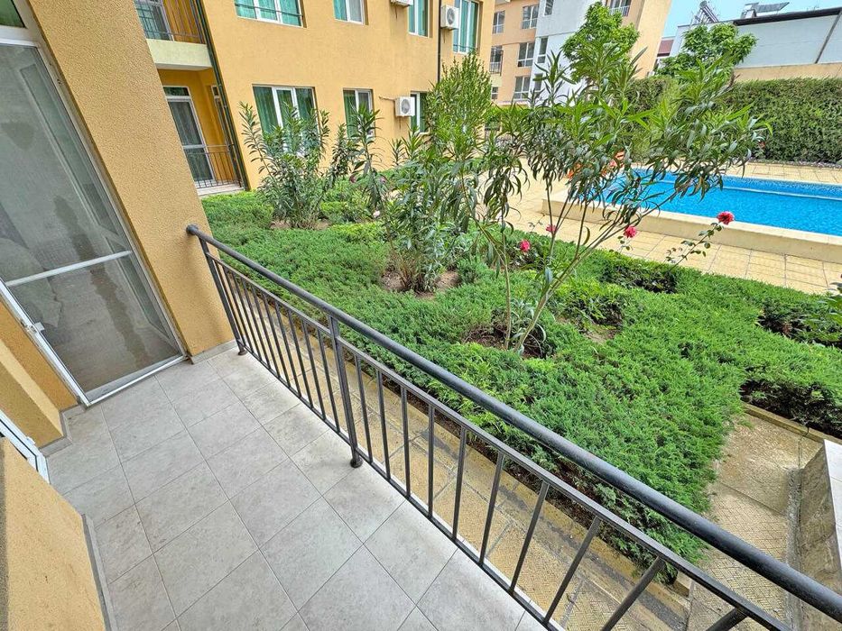 Продава се Двустаен апартамент в к.к. Слънчев бряг - 66 кв.м за 1114 €/кв.м - Снимка #9