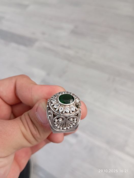 Таза күміс жузік