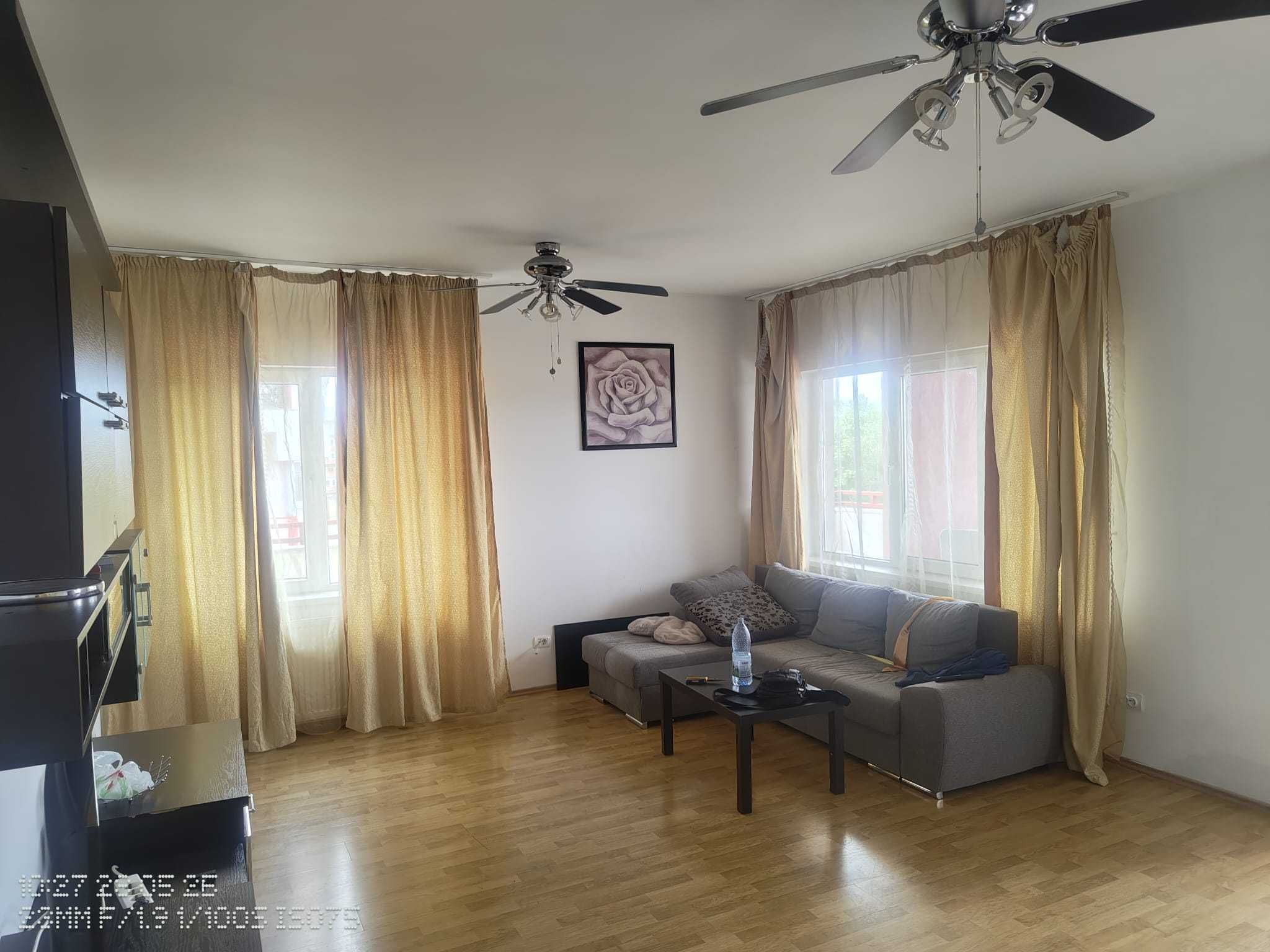 Inchiriez apartament 3 camere in Prelungirea Ghencea Complex Primavara