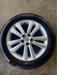 Джанти с летни гуми Dunlop 225/50R18, 5x114,3 Хюндай