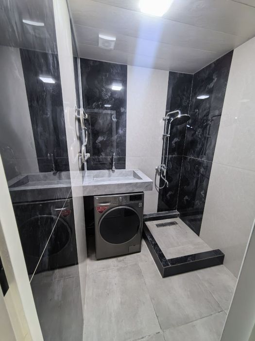 Срочно сотилади Сергели 4. 2/4/5 ремонт евро нарсалари колади мактаб б