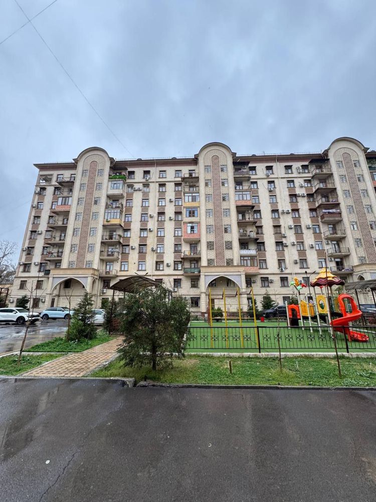 Юнусобод-4 кв Продается Новостройка 4/8/9. 88м2 Срочно Продам квартиру