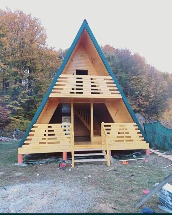 Vând cabană din lemn stil A