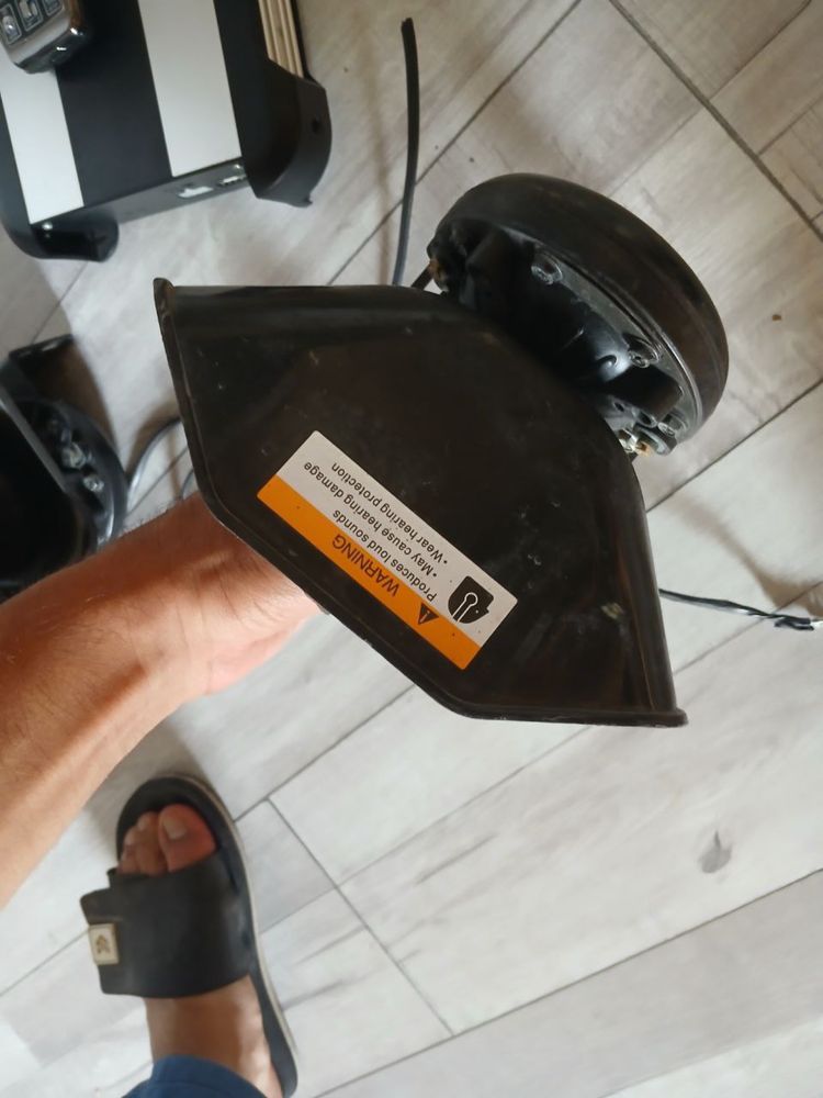 Продаётся сирена срочно