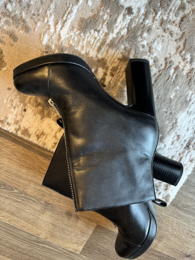 Botine piele zara marimea 38