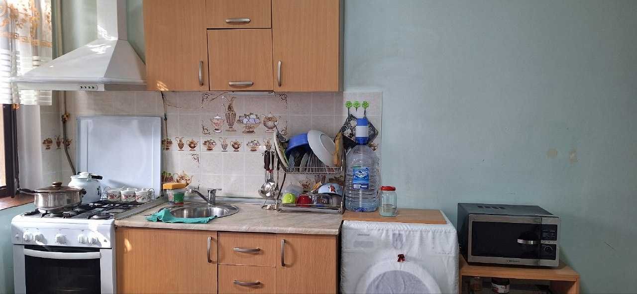 ПРОДАЕТСЯ кухонная мебель Б/У