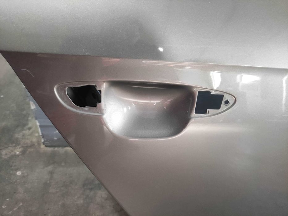 Usa spate dreapta volkswagen vw passat b7 sedan LC8Z