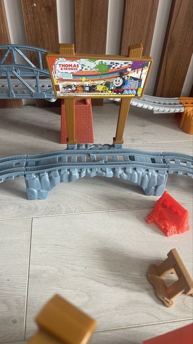 Влакчето thomas and friends