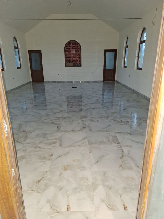 Construcții interioare si exterioare.