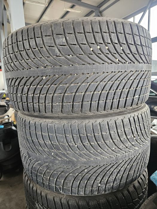 Зимни гуми 295 35 21 MICHELIN DOT18