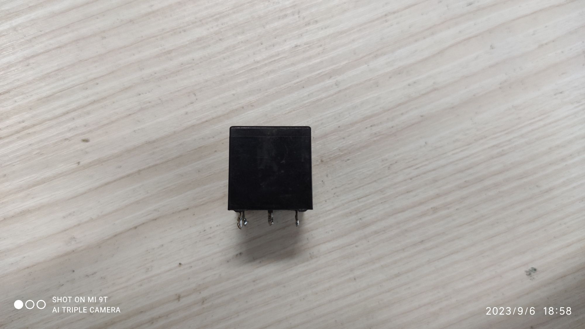 Реле JS1aFJ-5V-Y3