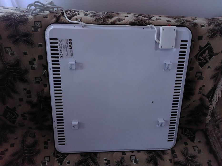 Panou radiant de perete cu telecomandă