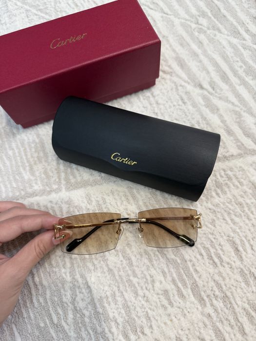 Солнцезащитные очки Cartier