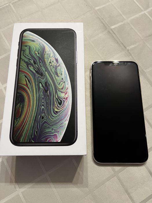 Продавам iPhone X 64 GB