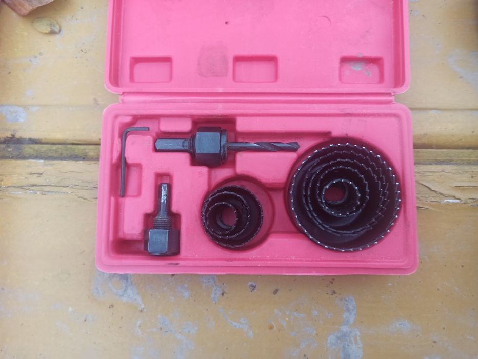 Продаю срочно инструменты. Все рабочие.