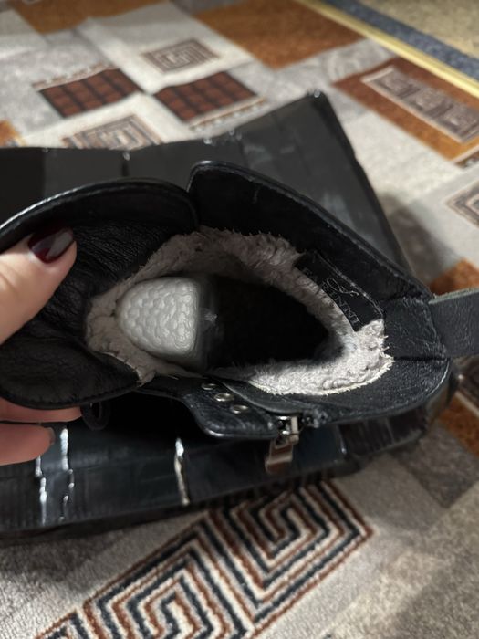 Зимние женские ботинки