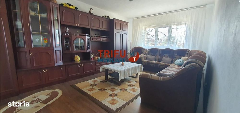 Apartament de vanzare 2 camere et.2 zona Ampoi