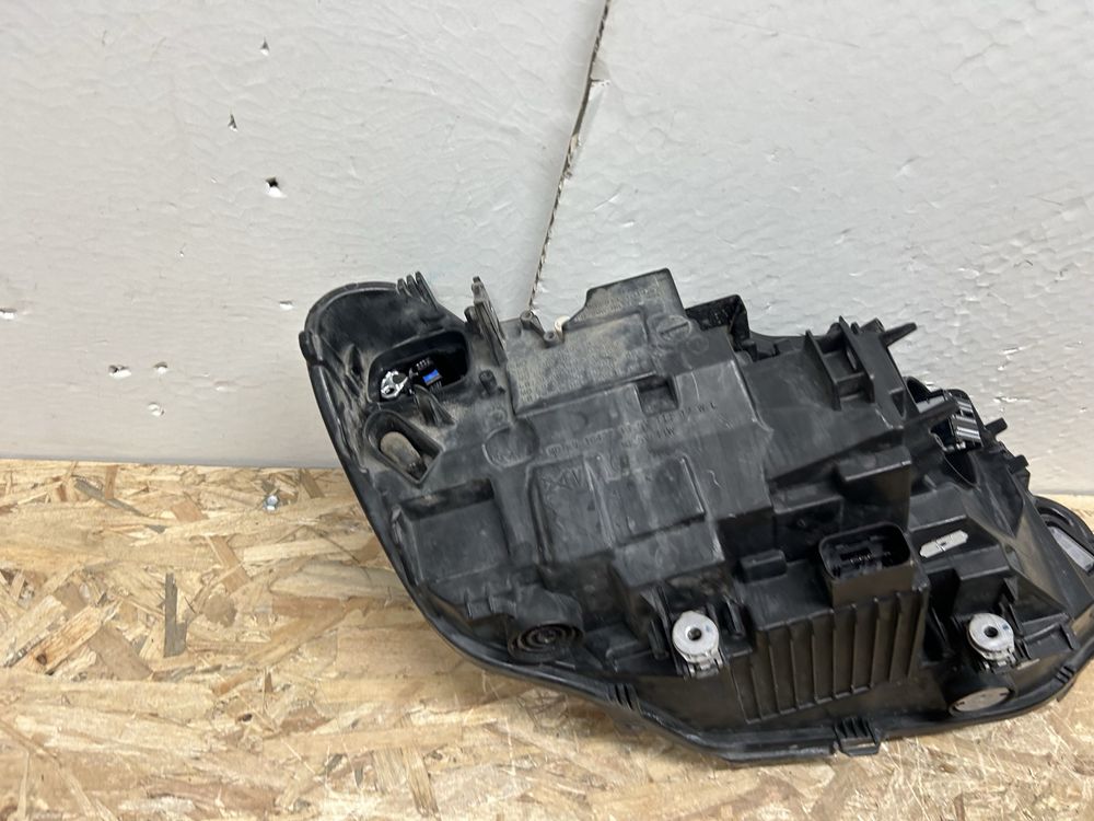 Far faruri bmw F32 F36 seria 4 LCI full led adaptiv 2017-2019