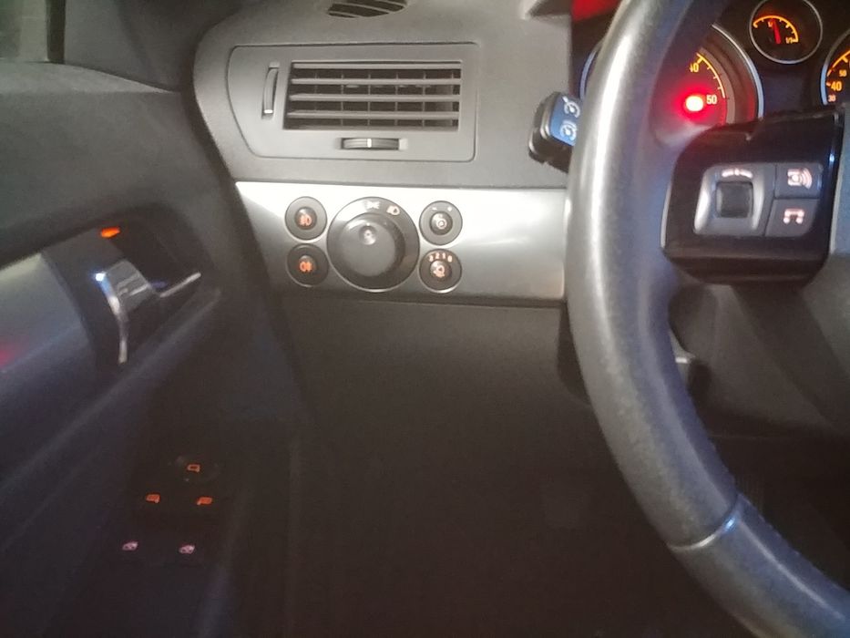 OPEL ASTRA GTC 1.9 Facelift