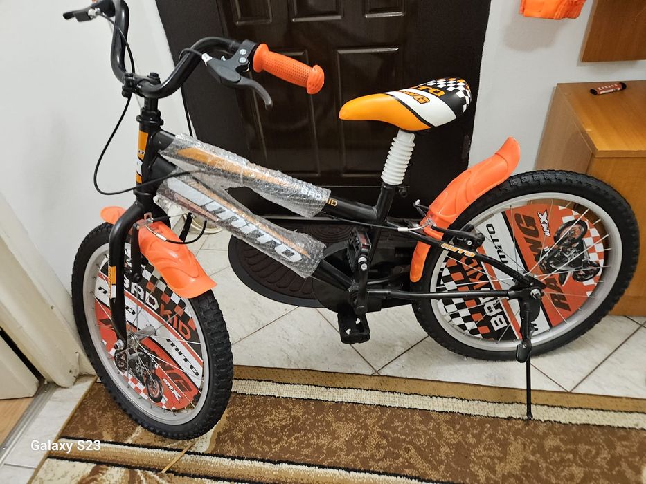 Bicicleta 20' 7-10 ani, nouă