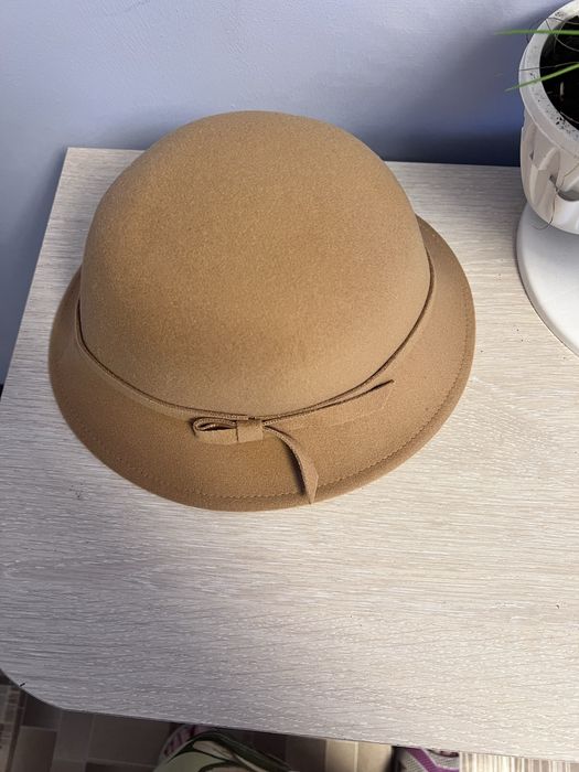 Продам шапку женскую