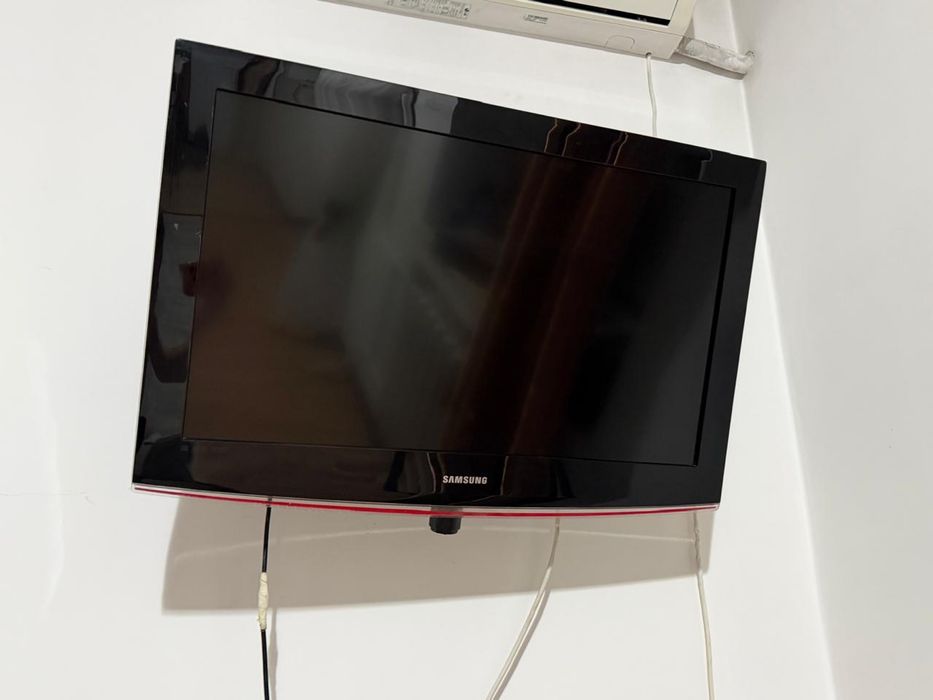 Продам телевизор