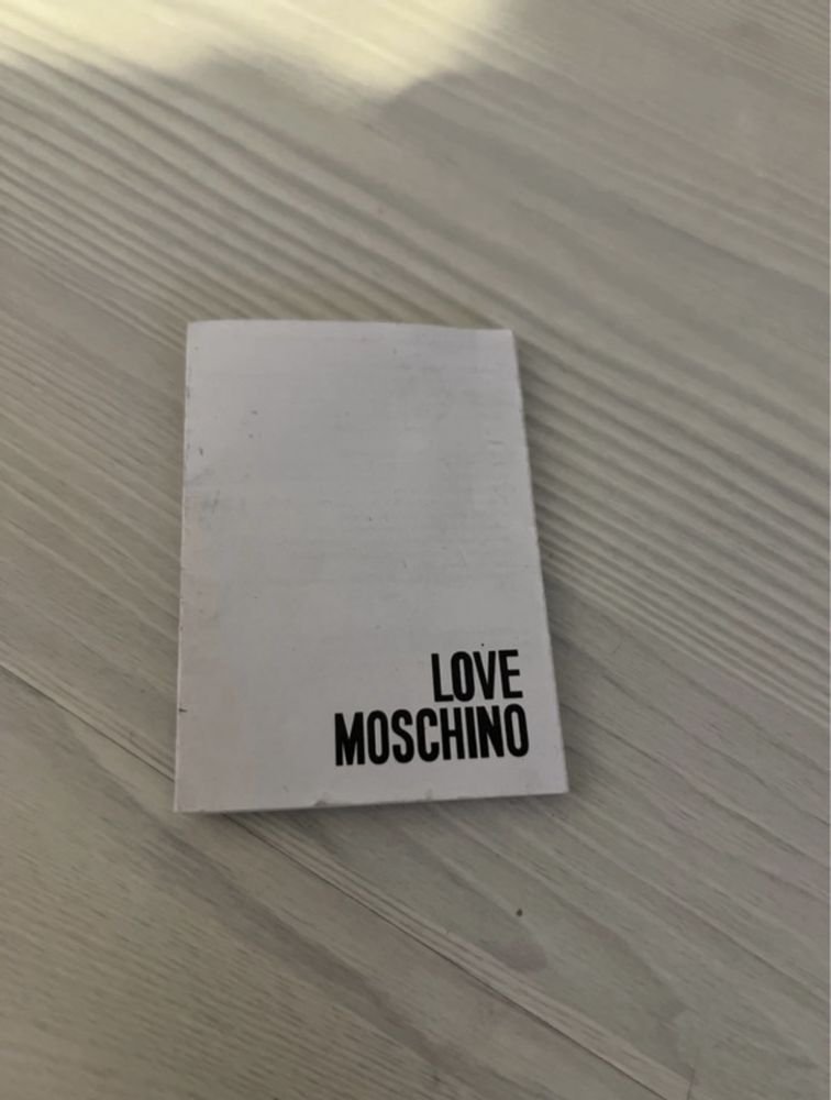 Geanta Moschino