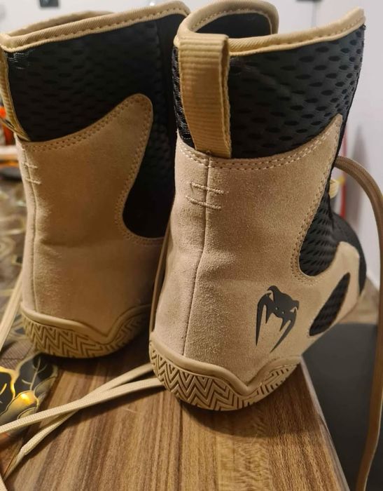 Vând ghete box mărimea 39