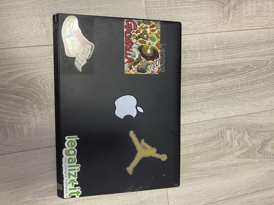 Laptop Lenovo- Piese