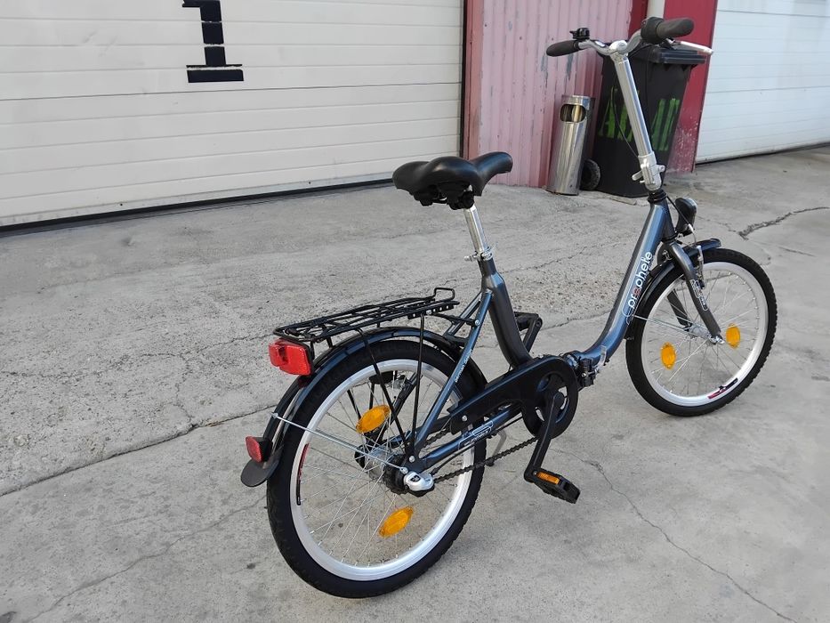 Vând bicicleta pliabila din aluminiu