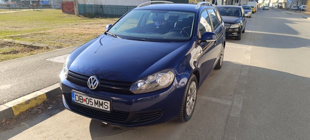 Vând Golf 6, an 2010, înmatriculată Ro in 2020