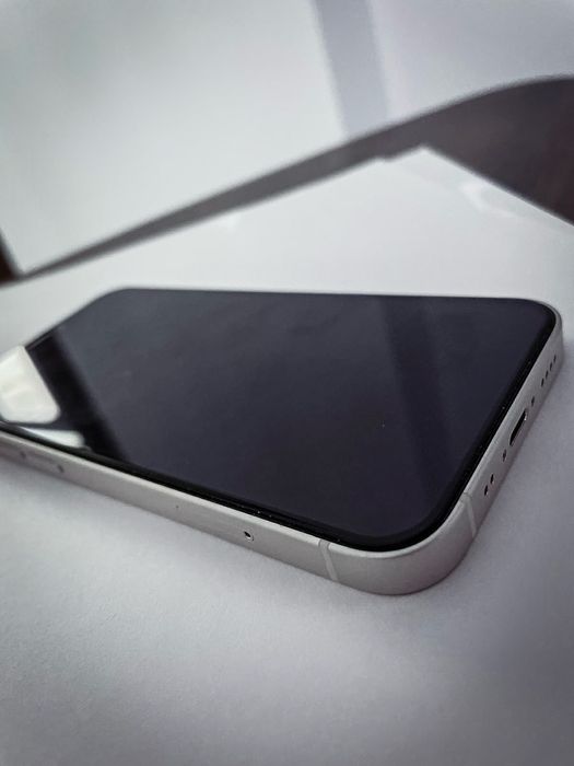 telefon iphone 12 mini alb