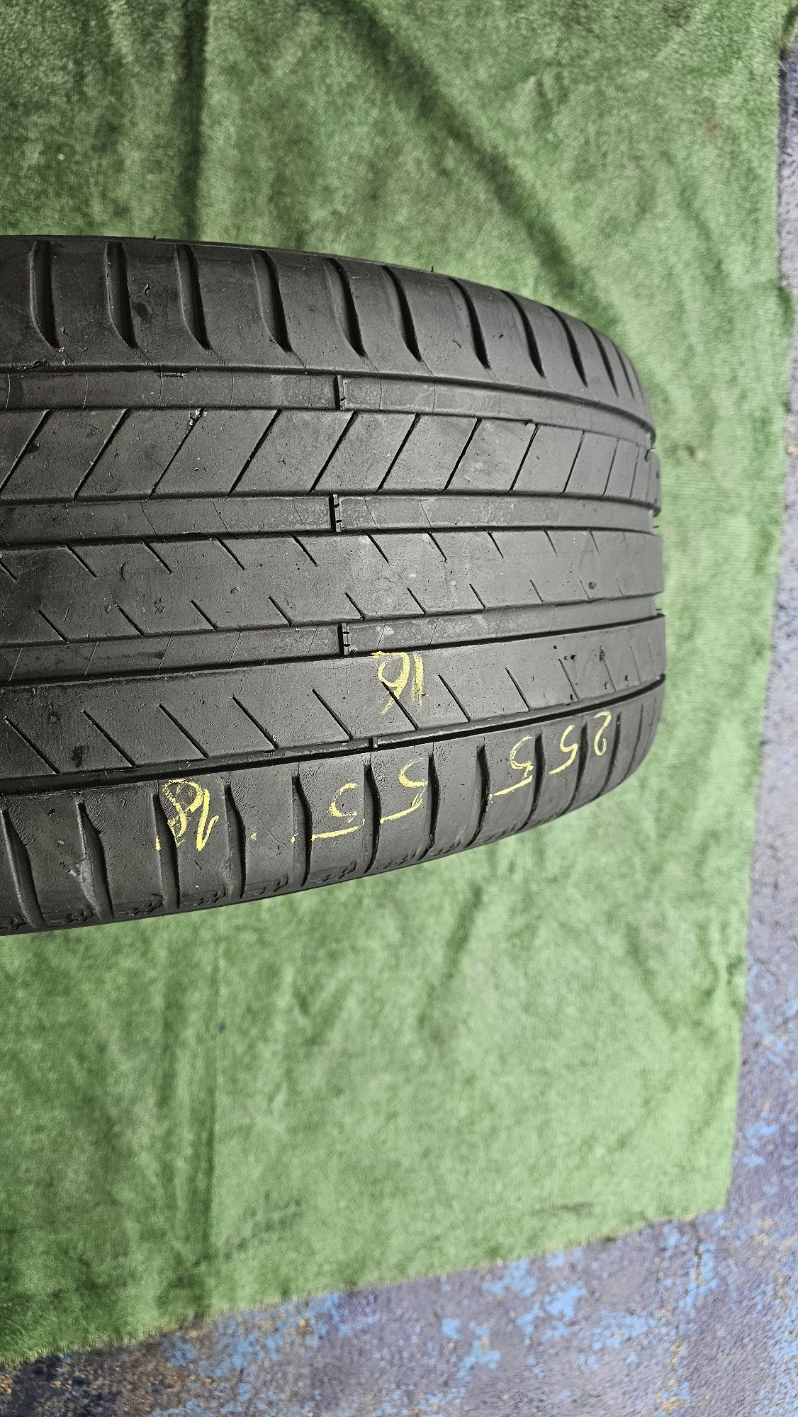 1x 255 55 18 vara michelin