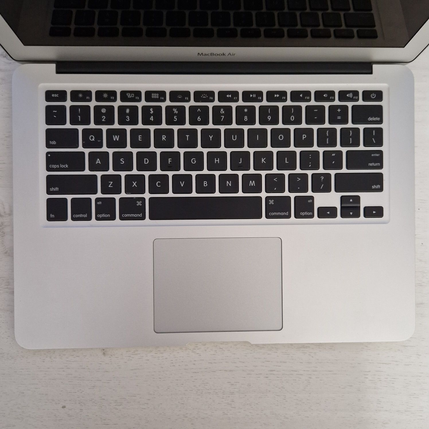 Macbook Air 13" диагональ