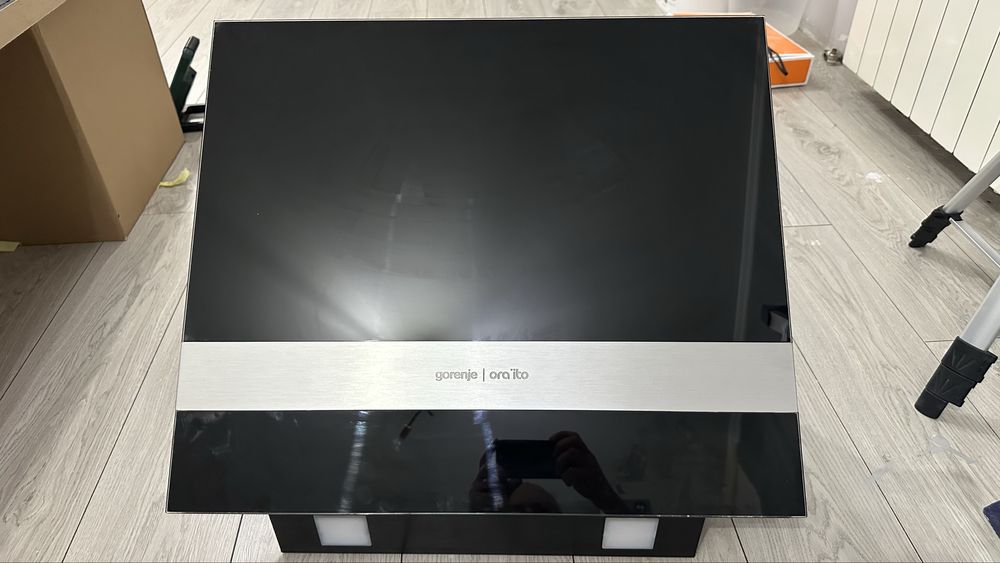 Gorenje Ora Ito – 60см дизайнерски аспиратор, черен