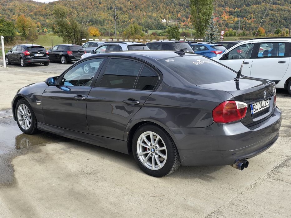 Vând BMW seria 3