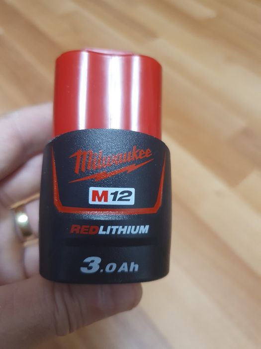 Baterie milwaukee 3.0 AH
