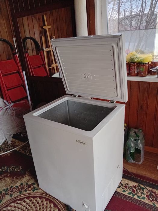 Морозильник.