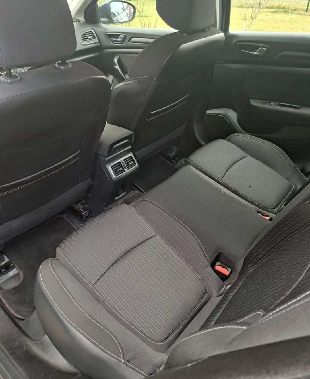 Vând Megane 4 1.5 dci 110cp