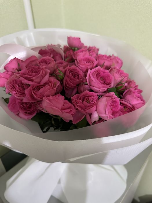 Продам букет,  кустовая роза