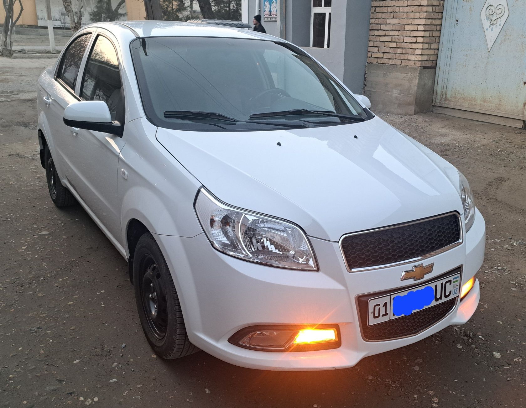 Нексия 3 2022 йил Автомат.