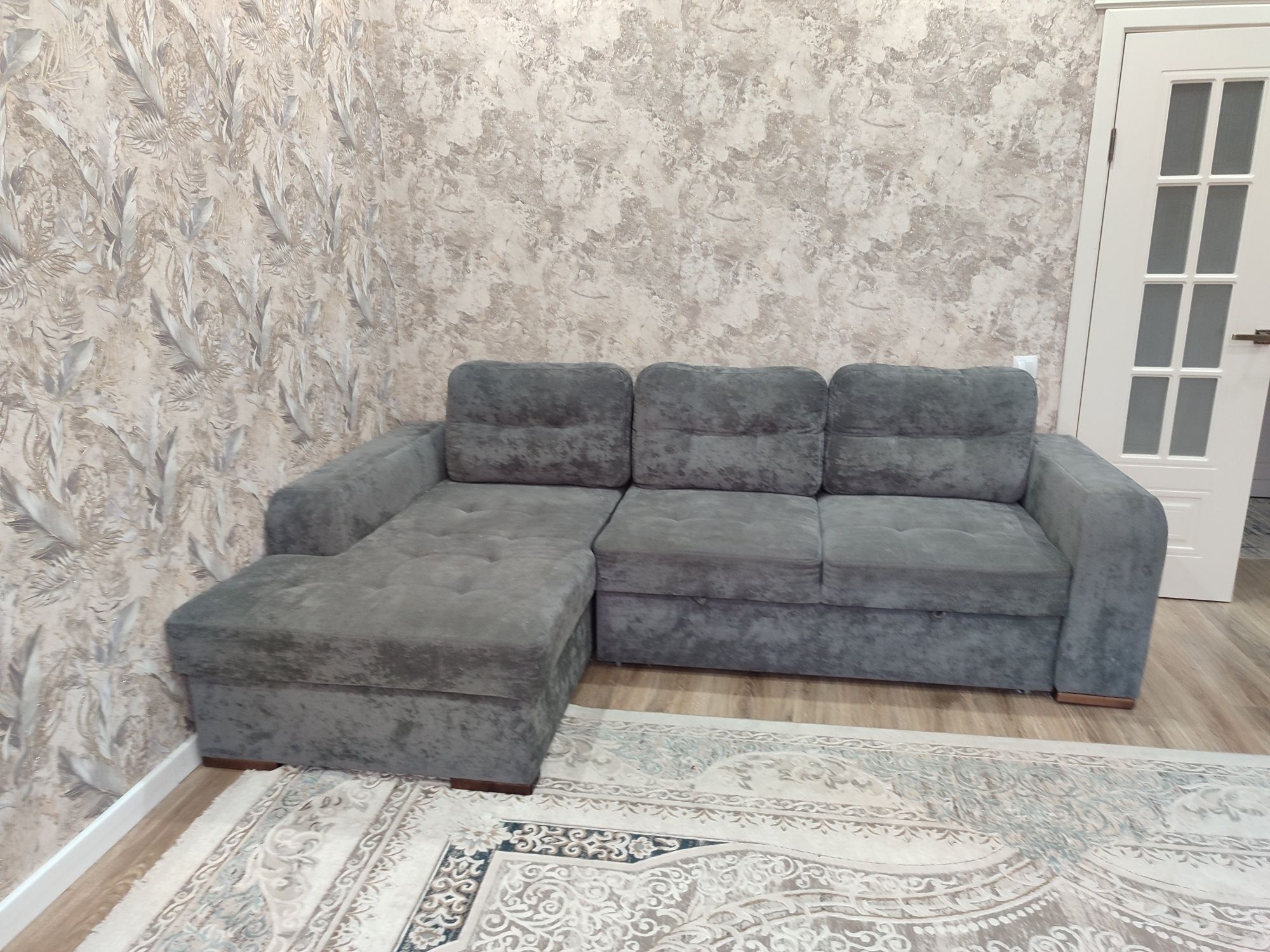 Мебель для гостиной -диван угловой