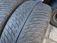 4бр Зимни гуми 235 55 17 - Michelin