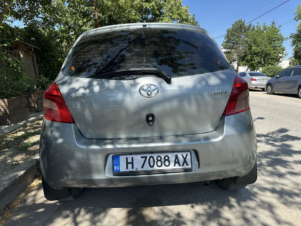 Toyota Yaris автомат